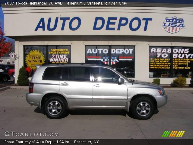 2007 Toyota Highlander V6 4WD in Millenium Silver Metallic