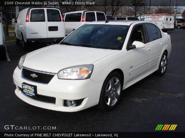 2006 Chevrolet Malibu SS Sedan in White