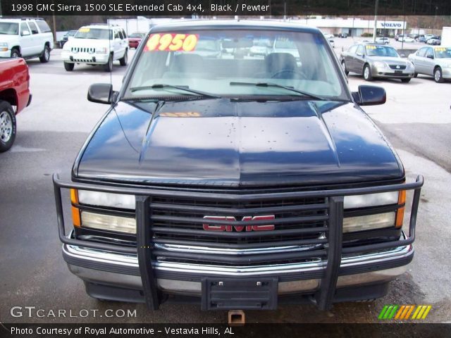 1998 GMC Sierra 1500 SLE Extended Cab 4x4 in Black