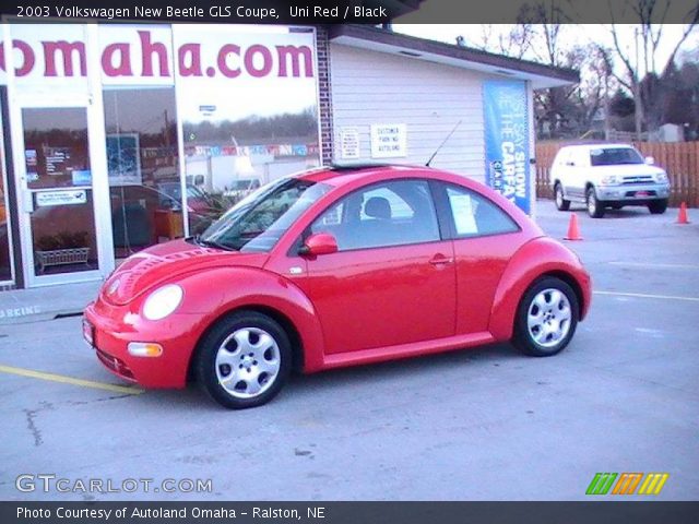 2003 Volkswagen New Beetle GLS Coupe in Uni Red