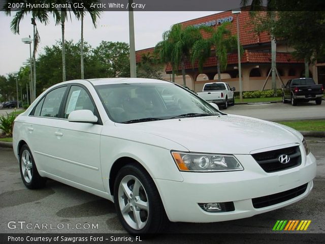 2007 Hyundai Sonata GLS in Arctic White