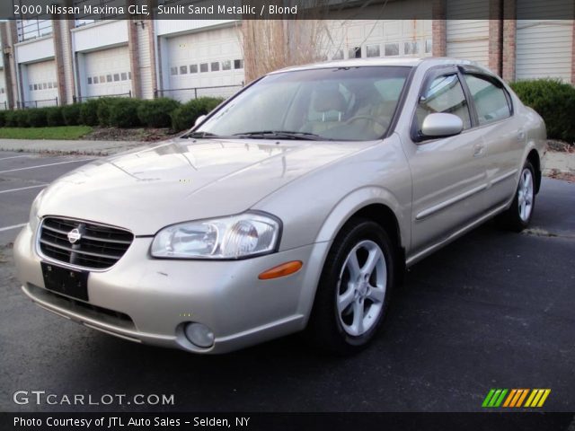 2000 Nissan Maxima GLE in Sunlit Sand Metallic