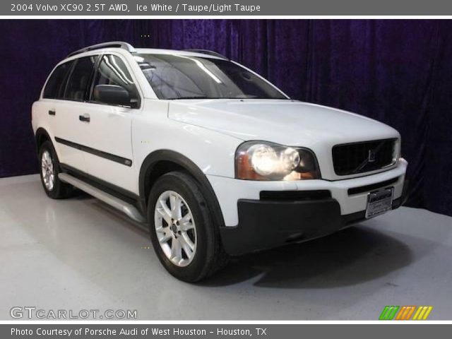 2004 Volvo XC90 2.5T AWD in Ice White