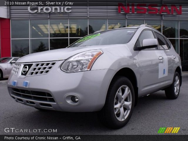 2010 Nissan Rogue SL in Silver Ice