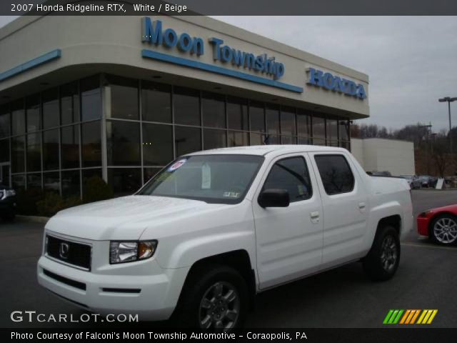 2007 Honda Ridgeline RTX in White