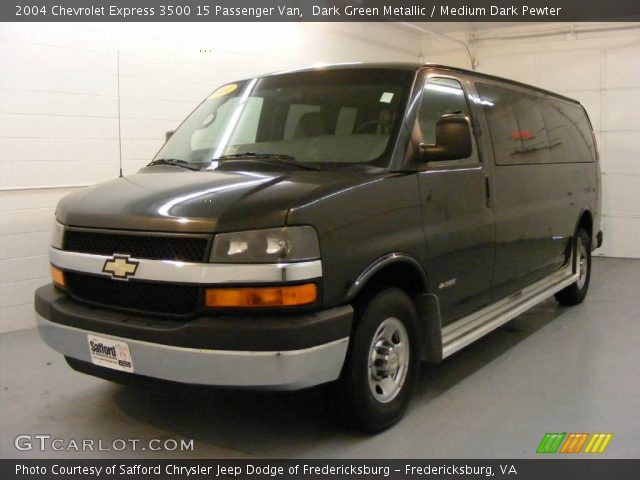2004 Chevrolet Express 3500 15 Passenger Van in Dark Green Metallic
