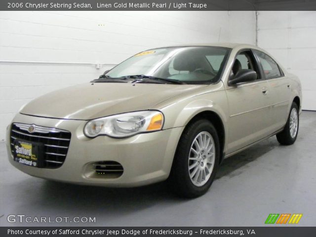 2006 Chrysler Sebring Sedan in Linen Gold Metallic Pearl