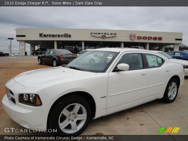 2010 Dodge Charger R/T in Stone White