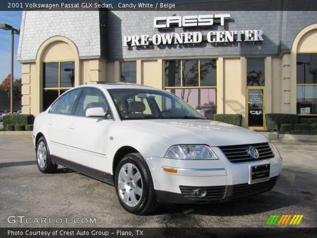 2001 Volkswagen Passat GLX Sedan in Candy White