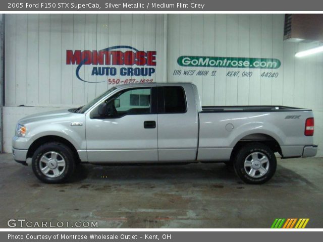 2005 Ford F150 STX SuperCab in Silver Metallic