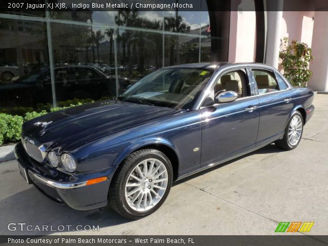 2007 Jaguar XJ XJ8 in Indigo Blue Metallic
