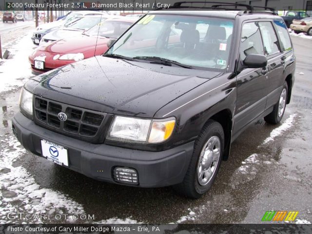 2000 Subaru Forester 2.5 L in Diamond Black Pearl