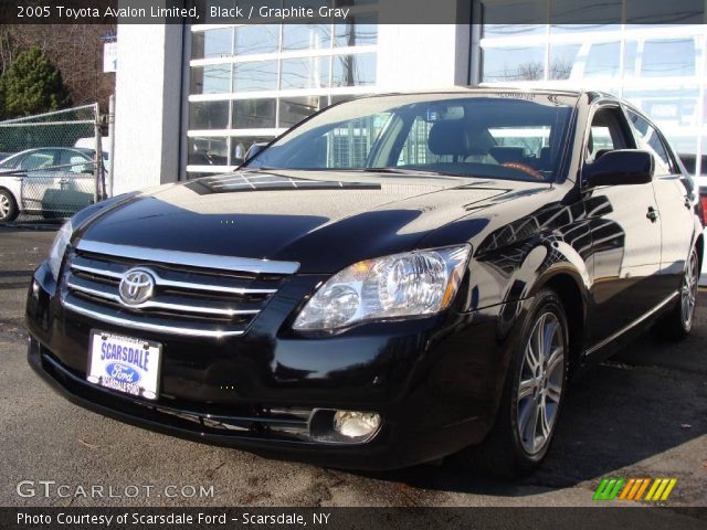 2005 Toyota Avalon Limited in Black