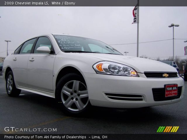 2009 Chevrolet Impala LS in White