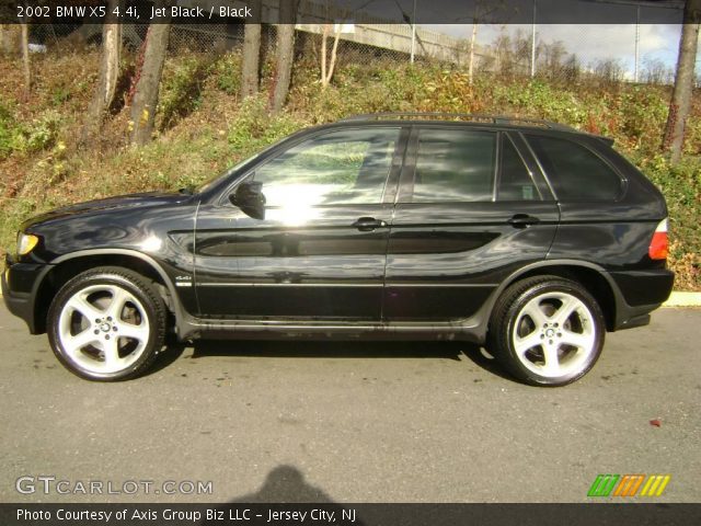 2002 BMW X5 4.4i in Jet Black