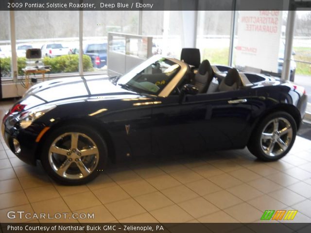2009 Pontiac Solstice Roadster in Deep Blue