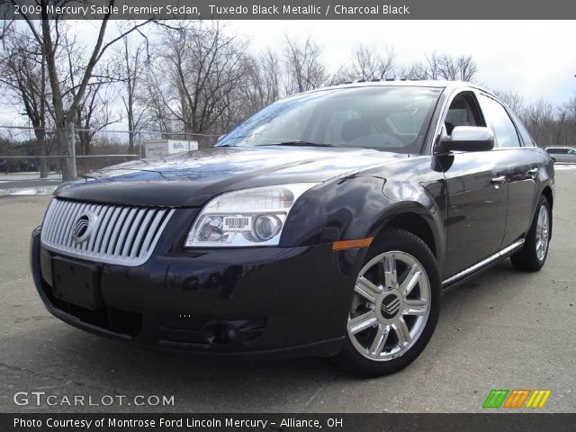 2009 Mercury Sable Premier Sedan in Tuxedo Black Metallic