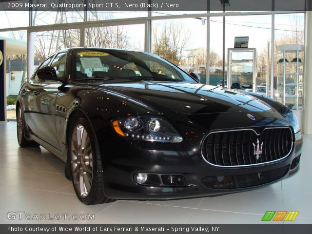 2009 Maserati Quattroporte Sport GT S in Nero (Black)