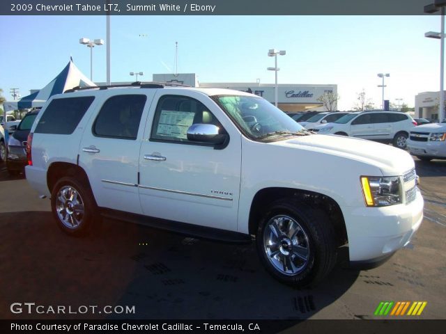 2009 Chevrolet Tahoe LTZ in Summit White