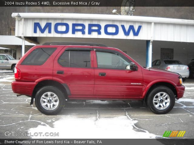 2004 Isuzu Rodeo S 4WD in Excessive Red Mica