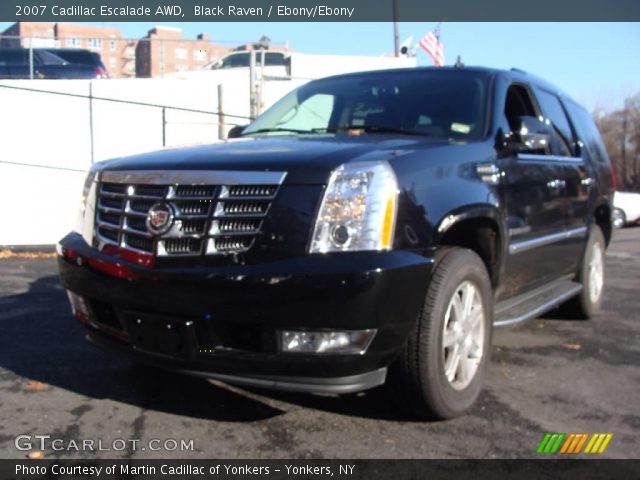 2007 Cadillac Escalade AWD in Black Raven