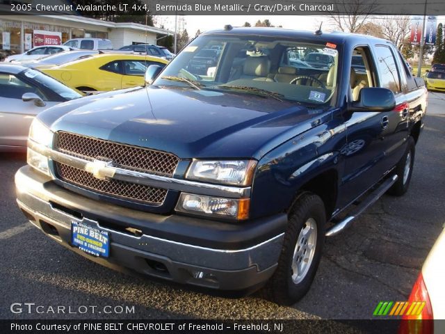 2005 Chevrolet Avalanche LT 4x4 in Bermuda Blue Metallic