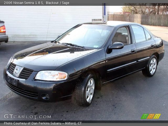 2006 Nissan Sentra 1.8 S in Blackout
