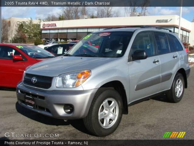 2005 Toyota RAV4 4WD in Titanium Metallic