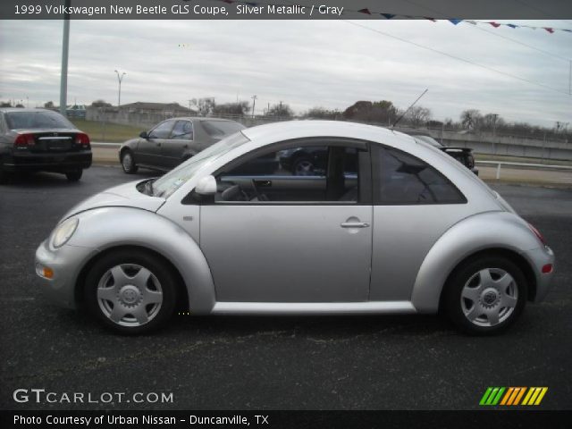 1999 Volkswagen New Beetle GLS Coupe in Silver Metallic