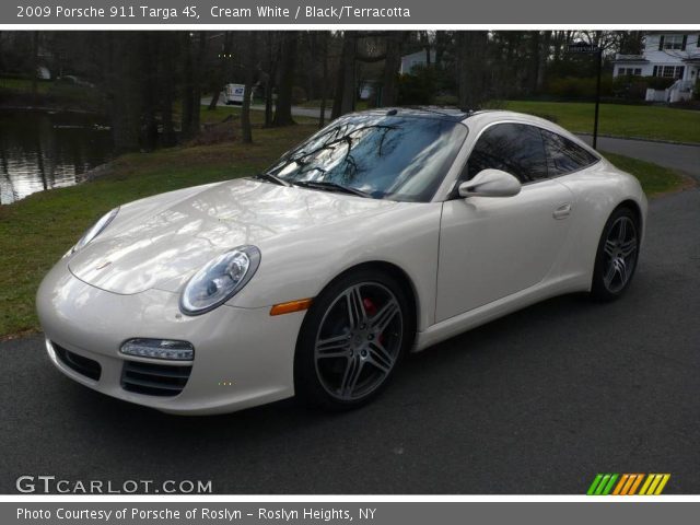 2009 Porsche 911 Targa 4S in Cream White