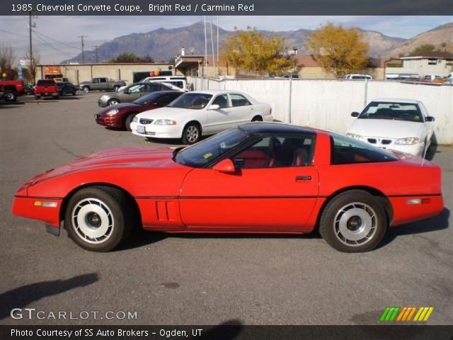 1985 Chevrolet Corvette Coupe in Bright Red