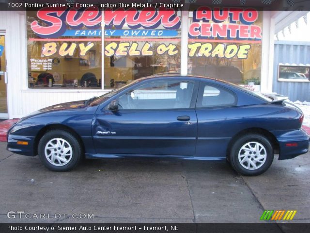 2002 Pontiac Sunfire SE Coupe in Indigo Blue Metallic