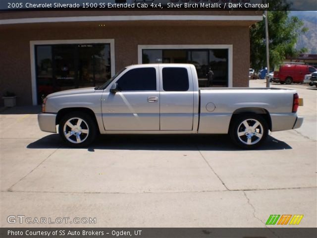 2005 Chevrolet Silverado 1500 SS Extended Cab 4x4 in Silver Birch Metallic