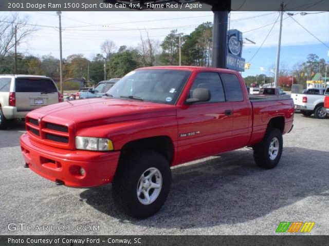 2001 Dodge Ram 1500 Sport Club Cab 4x4 in Flame Red