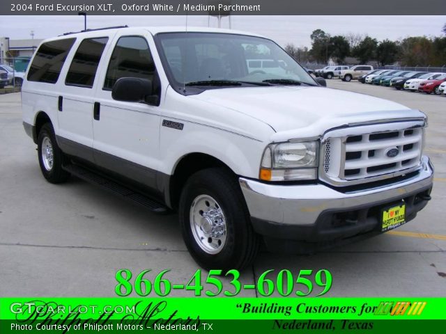2004 Ford Excursion XLT in Oxford White