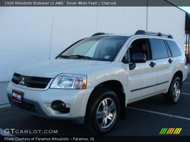 2006 Mitsubishi Endeavor LS AWD in Dover White Pearl