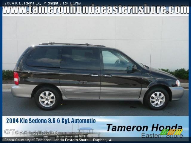 2004 Kia Sedona EX in Midnight Black