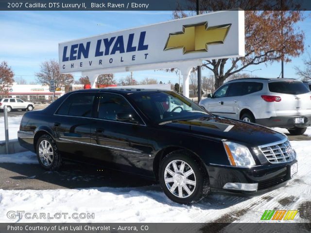 2007 Cadillac DTS Luxury II in Black Raven