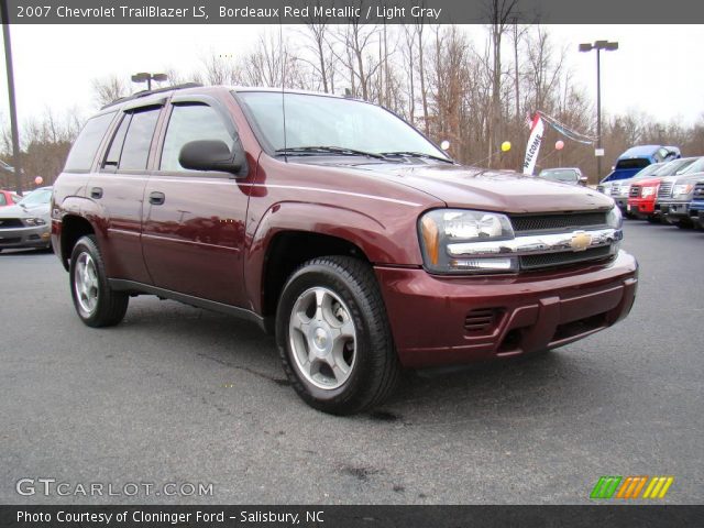 2007 Chevrolet TrailBlazer LS in Bordeaux Red Metallic