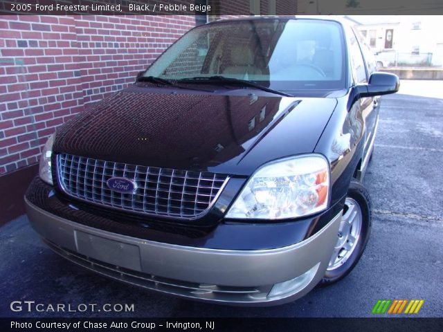 2005 Ford Freestar Limited in Black