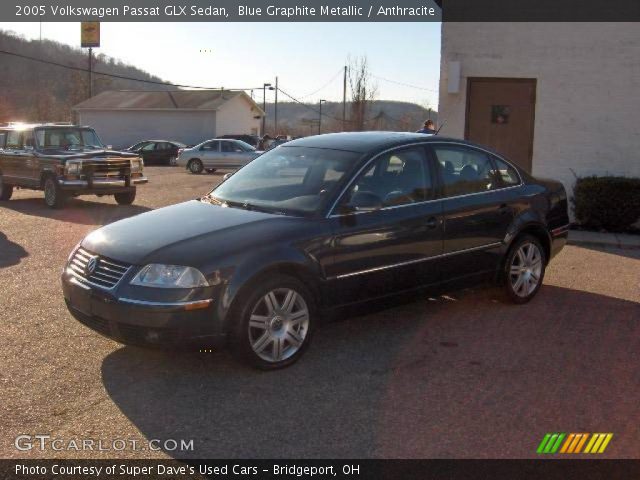 2005 Volkswagen Passat GLX Sedan in Blue Graphite Metallic