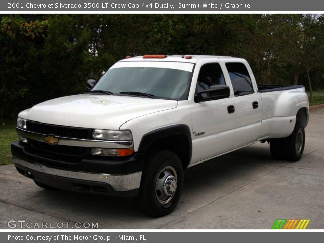 2001 Chevrolet Silverado 3500 LT Crew Cab 4x4 Dually in Summit White