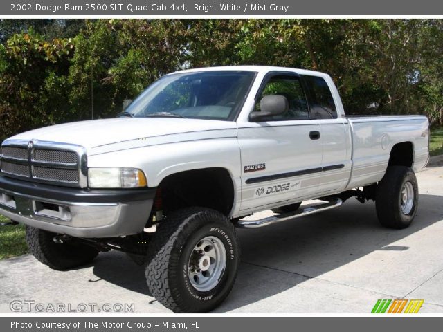 2002 Dodge Ram 2500 SLT Quad Cab 4x4 in Bright White