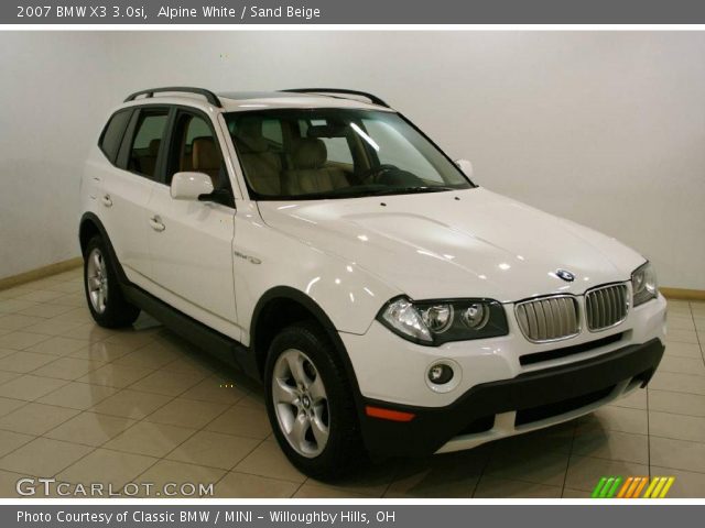 2007 BMW X3 3.0si in Alpine White