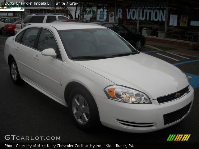 2009 Chevrolet Impala LT in White