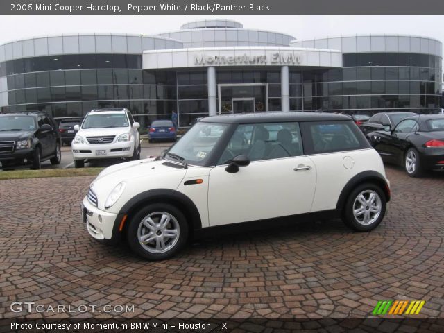 2006 Mini Cooper Hardtop in Pepper White