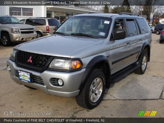 2001 Mitsubishi Montero Sport 3.5XS 4x4 in Seattle Silver Metallic