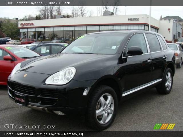 2006 Porsche Cayenne S in Black