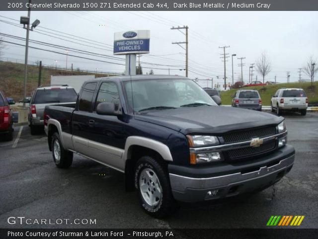 2005 Chevrolet Silverado 1500 Z71 Extended Cab 4x4 in Dark Blue Metallic