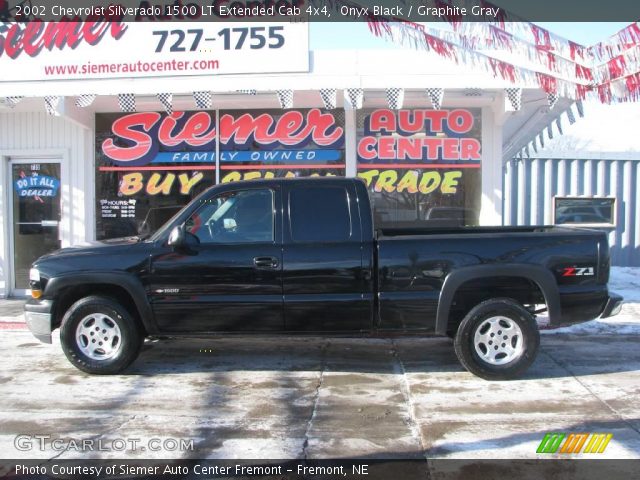 2002 Chevrolet Silverado 1500 LT Extended Cab 4x4 in Onyx Black